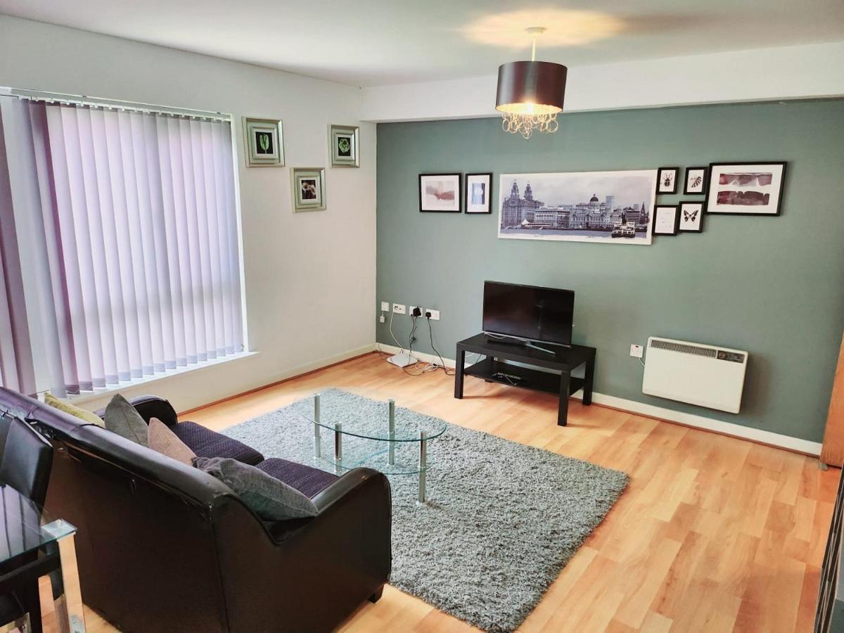 Flat Near Centre Liverpool